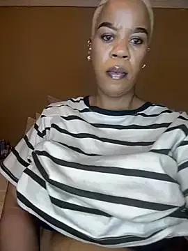 Freechat THICKBUNNYCHICKxxx on StripChat