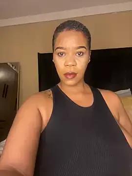 Freechat THICKBUNNYCHICKxxx on StripChat