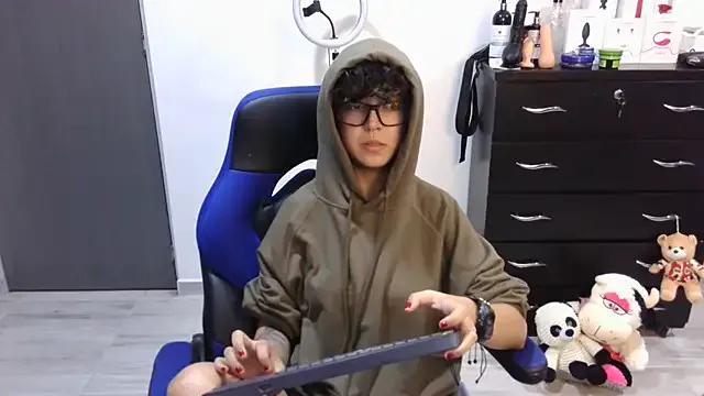 Private thomascooper7 on StripChat