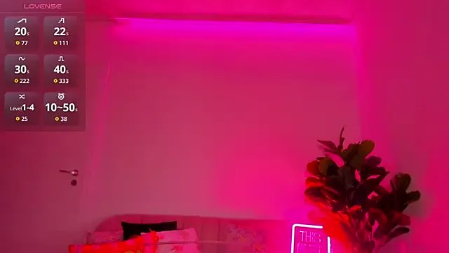 Freechat TiaBelle on StripChat