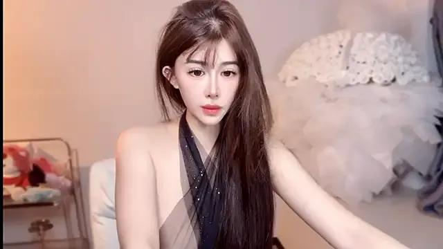 Freechat Tina-a on StripChat