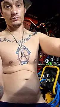 Freechat twistafatpipe on StripChat