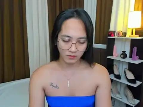 Freechat URHottestAngel on StripChat