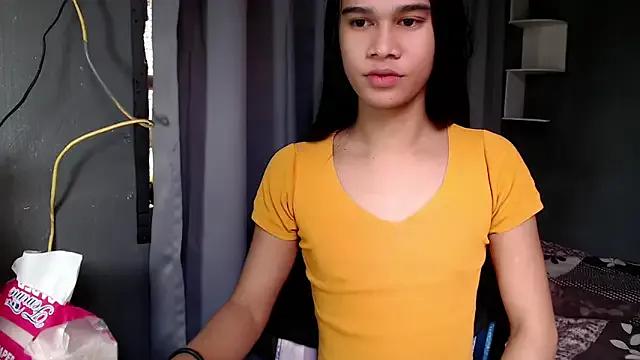 Freechat urseductivebarbie_xx on StripChat