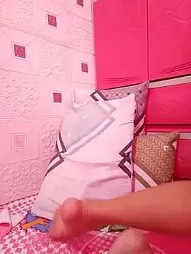 Freechat urwildest_dreams on StripChat