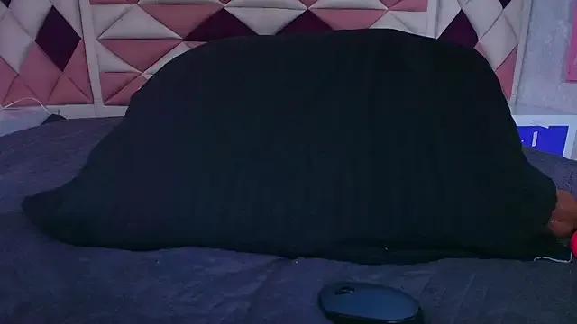 Freechat valecastro_ on StripChat