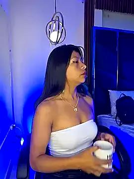 ValeriaJacobs — play with pussy 