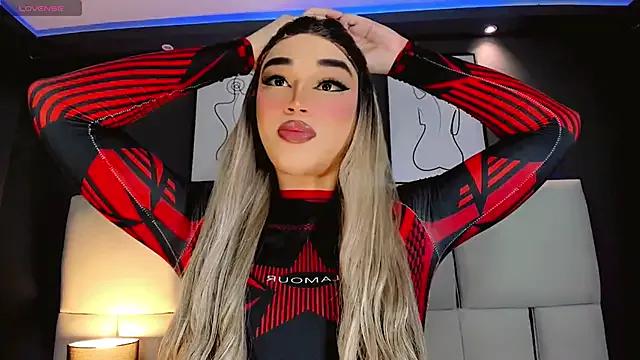 Freechat Valeriasmiithh on StripChat