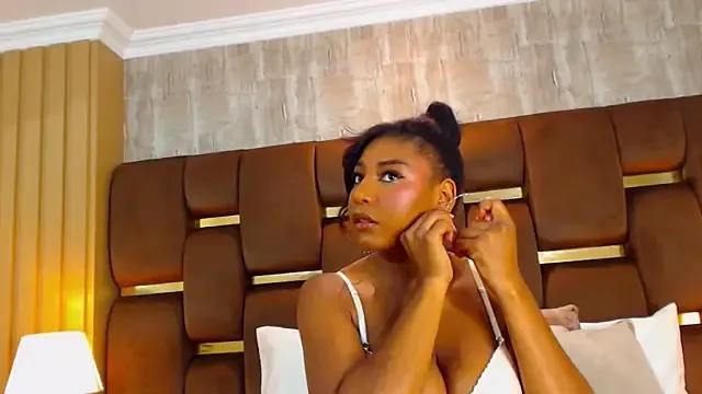 Private VanessaGlenn on StripChat