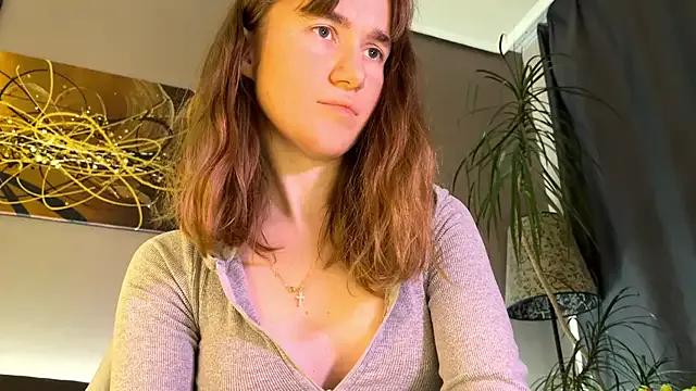 Velina___ on StripChat