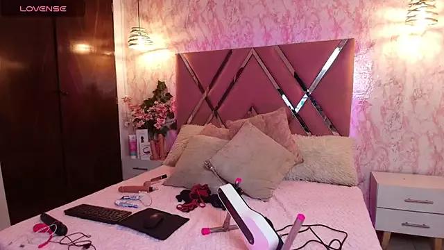 Freechat Venuss1_ on StripChat