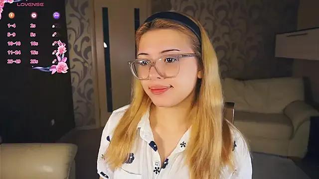 Freechat VerniceEngelking on StripChat