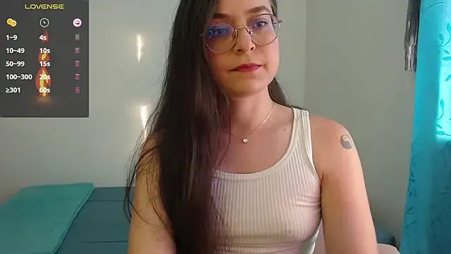 Freechat Vicky_cristinax on StripChat