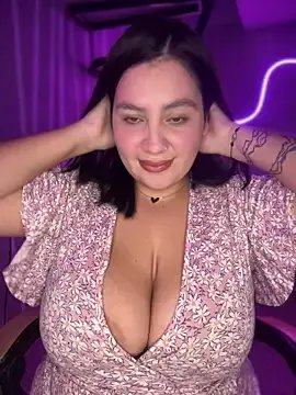 Freechat victoria_amatista_ on StripChat