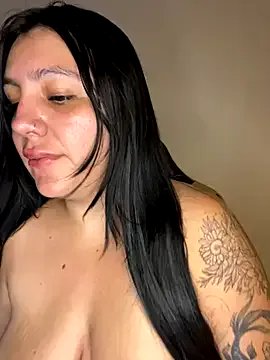 Freechat victoria_amatista_ on StripChat