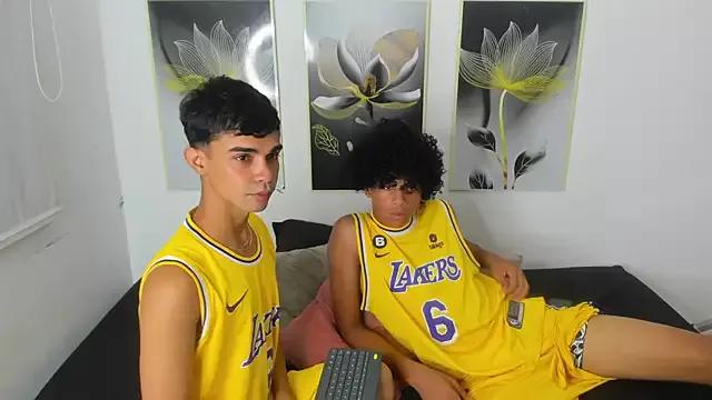 Freechat Violet_Dream2 on StripChat