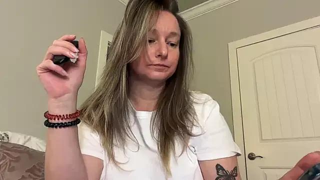 Freechat Vivian_MayXxX on StripChat