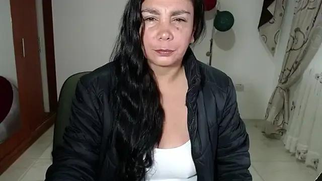 Vivian_milf_paint — naked