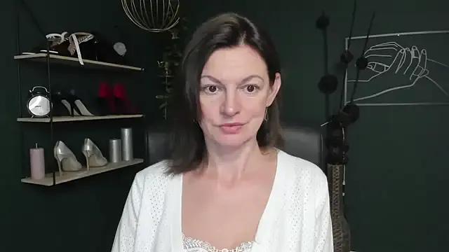 Freechat VivianWILD on StripChat