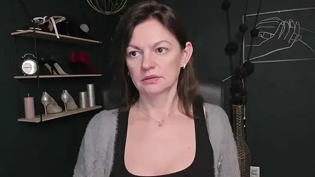 Freechat VivianWILD on StripChat