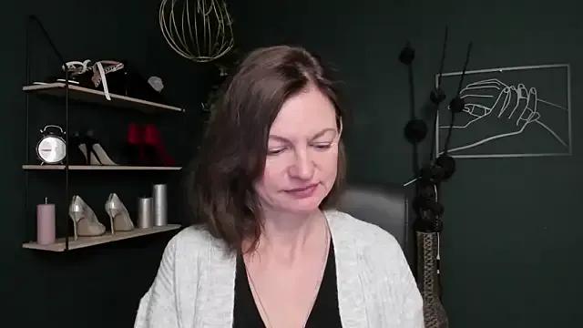 Freechat VivianWILD on StripChat