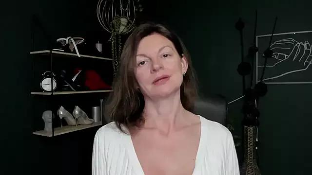 Freechat VivianWILD on StripChat