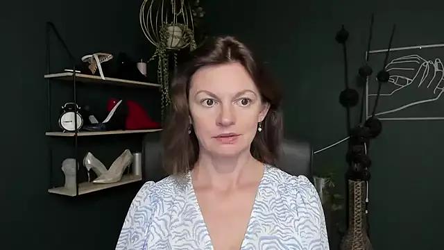 Freechat VivianWILD on StripChat