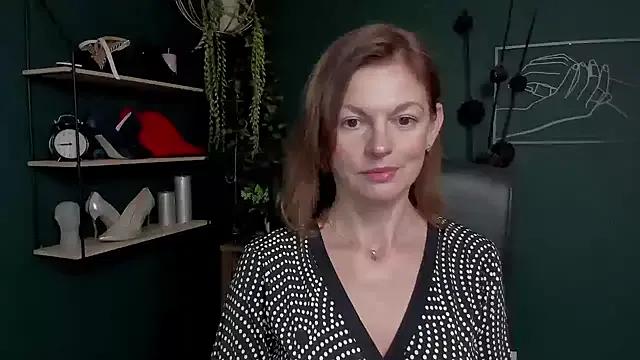 Freechat VivianWILD on StripChat