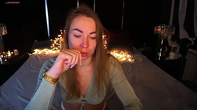 VixenMuse — red sexy lingerie