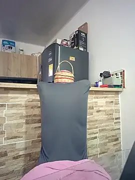 Freechat WET-KITTY92 on StripChat