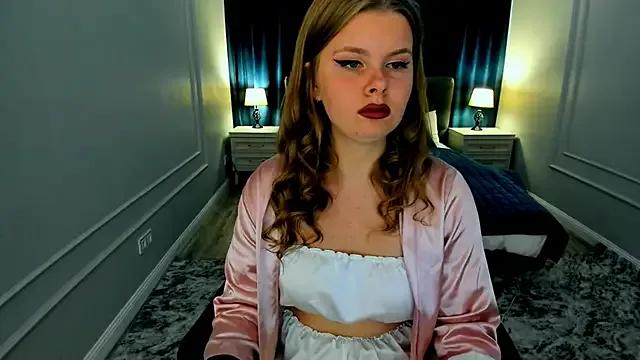 Freechat WildeDesiree on StripChat