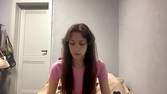 Freechat WildPeachh on StripChat