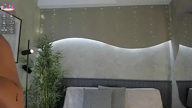 StripChat Will_Hendrix is Freechat Will_Hendrix — Spit on tits