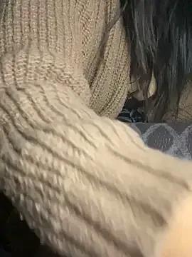 StripChat Winny-sexy is Freechat Winny-sexy — I am a poor girl. Please help me.