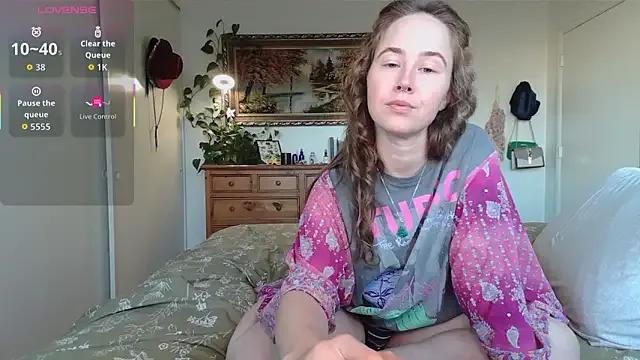 Freechat wutangwendy on StripChat