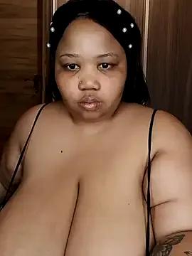 Freechat XXSEXYBBW94 on StripChat