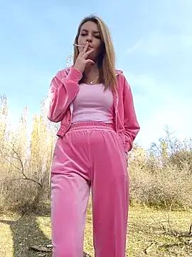 YOOUR_EVAA on StripChat 