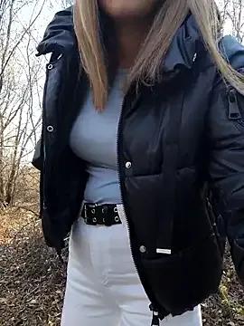 YOOUR_EVAA on StripChat 