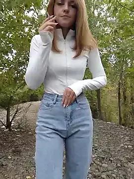 YOOUR_EVAA on StripChat 