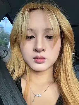 Freechat yuki_june on StripChat