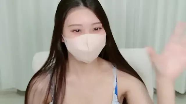 Private yuki_room on StripChat