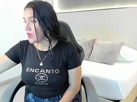 zoee_zi on StripChat 