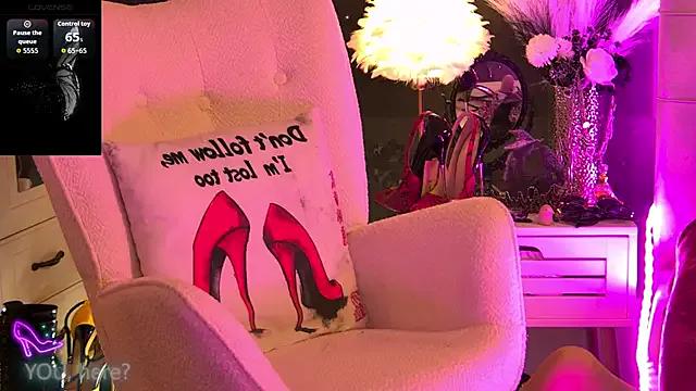 Avatar of ZoeMesmerize